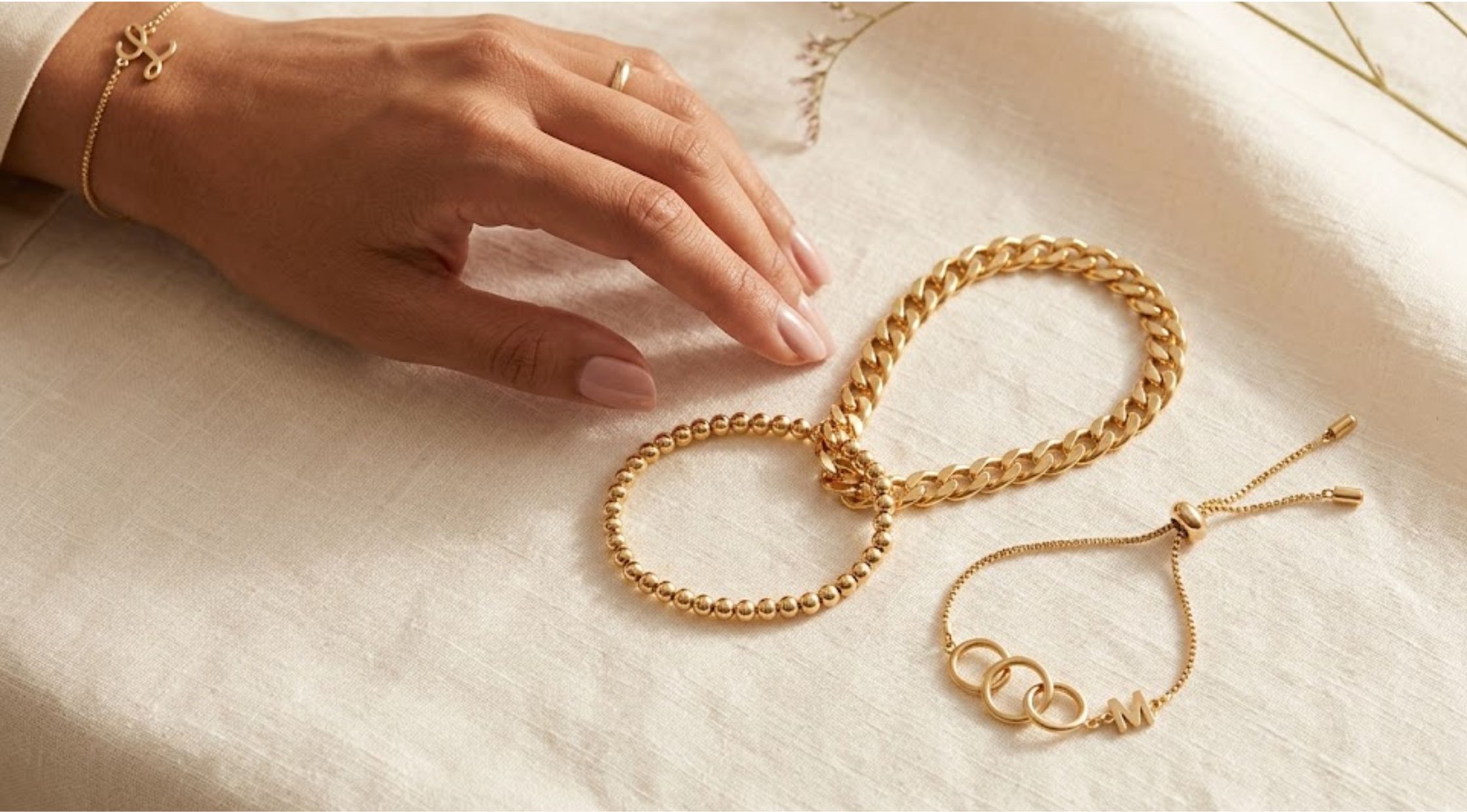 How to Choose the Perfect Gold Bracelet (Without Wasting Money or Regretting Your Purchase)
